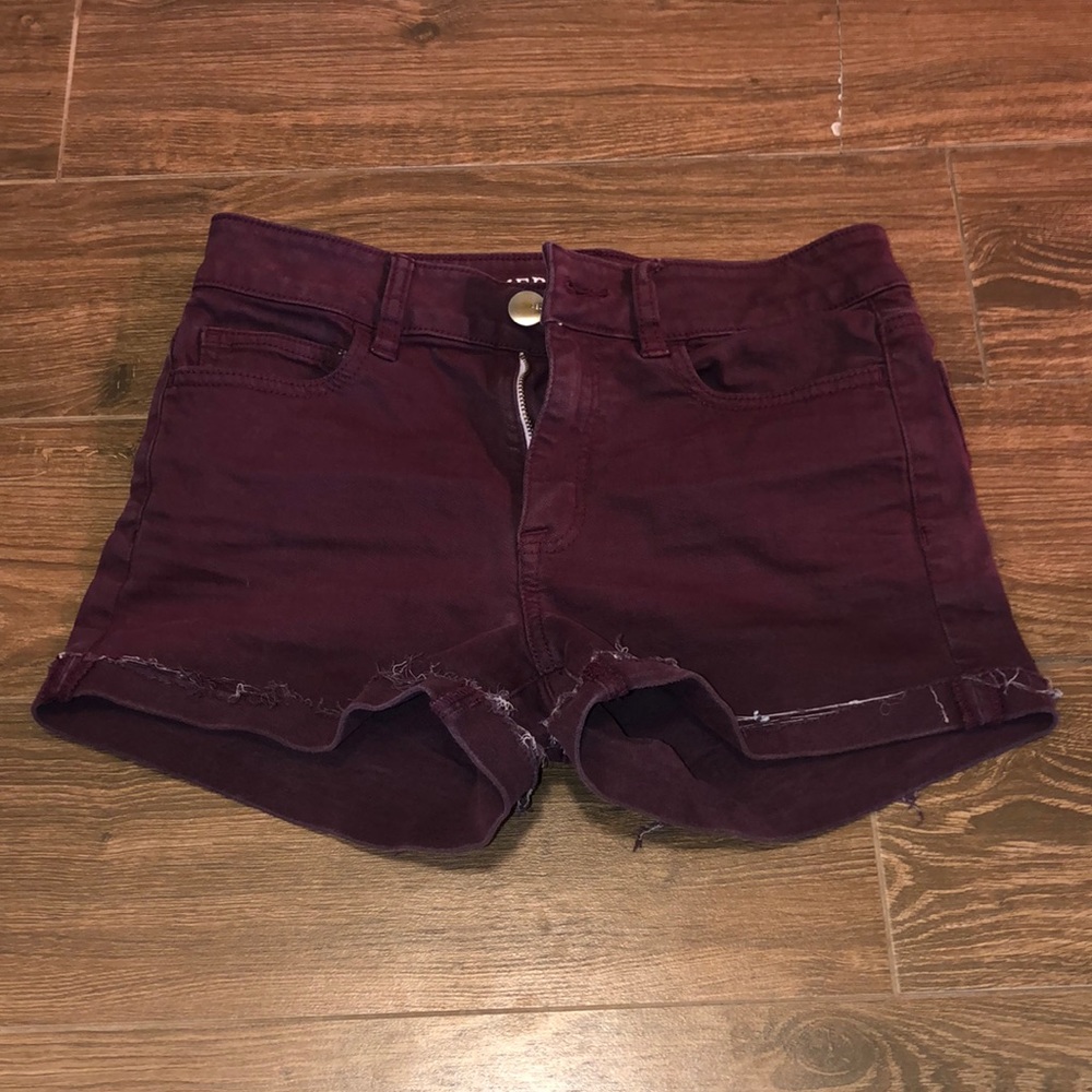 maroon American Eagle women’s shorts size 4